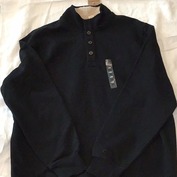 NWT Dockers Pullover Black Size Large Sweatshirt - Picture 1 of 3